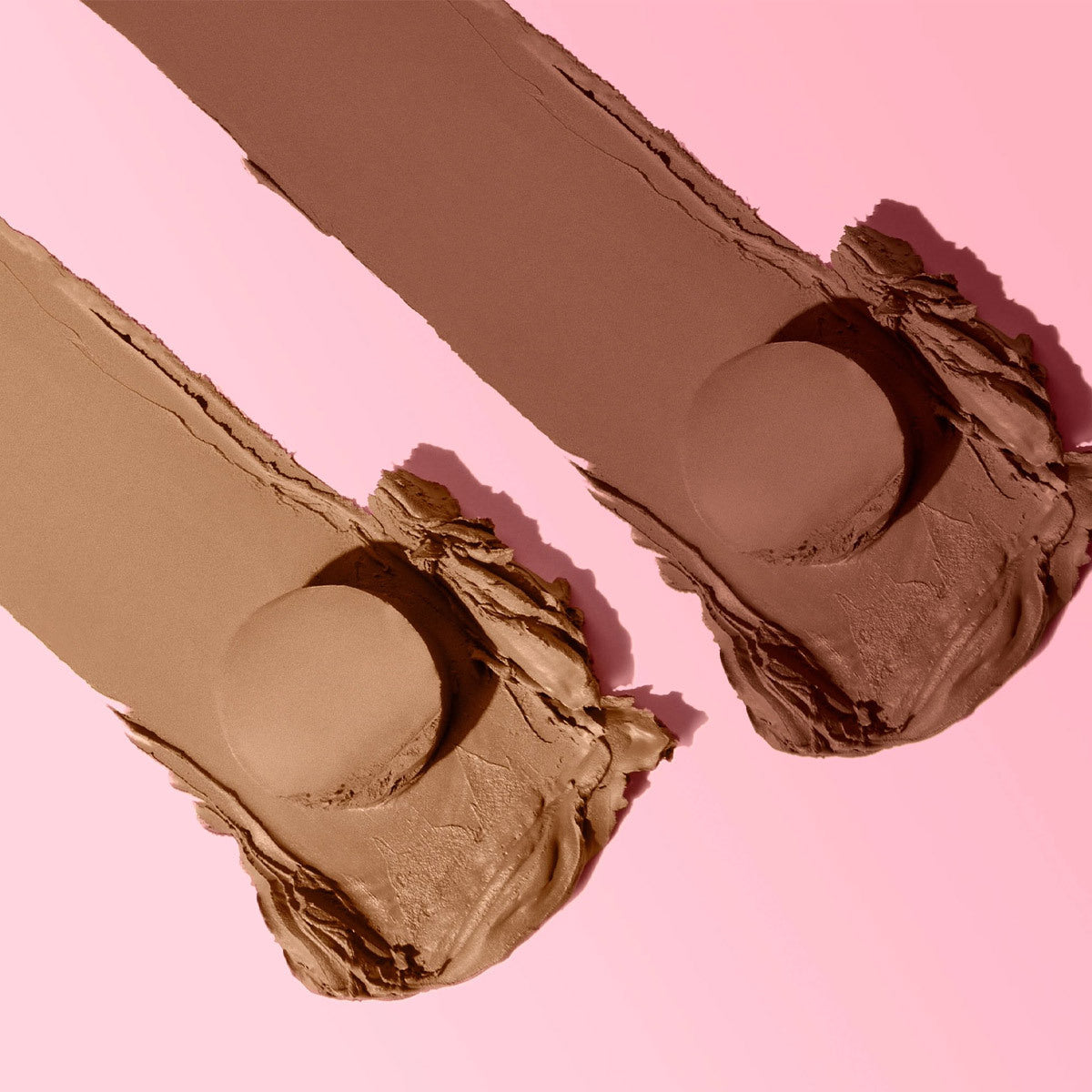 Sunset Blush: The Summer Makeup Trend Taking Over Your Feed